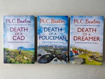 M.C.Beaton: Hamish Macbeth Murder Mystery 3 x Book Collection / Job Lot