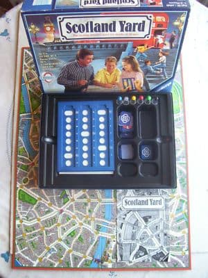 Scotland Yard Game ..By Ravensburger Games 1992