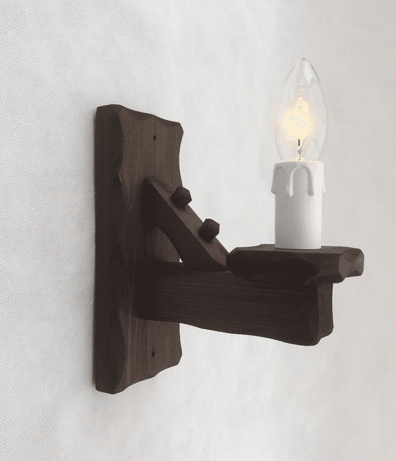 Rustic 1-Light Wooden Wall Light | Tradwoodlights