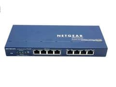 Switch Netgear ProSafe 8 Ports 10/100Mbps Avec PoE FS108P Pv3 Sans Alimentation
