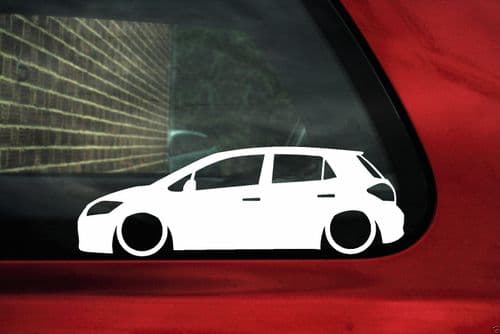 2x Low car outline stickers - Toyota Auris (5 door)