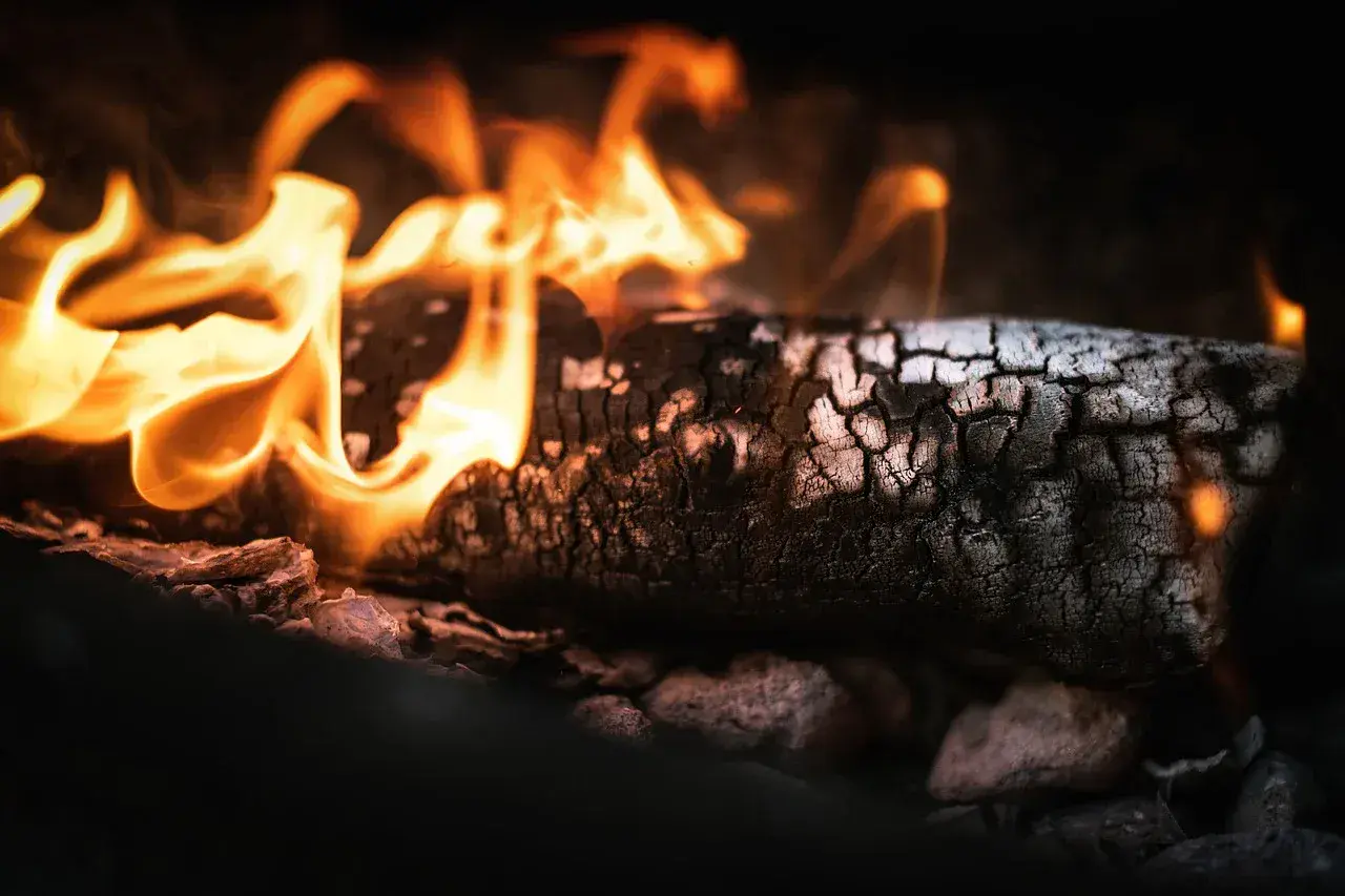 How does a log burner work?