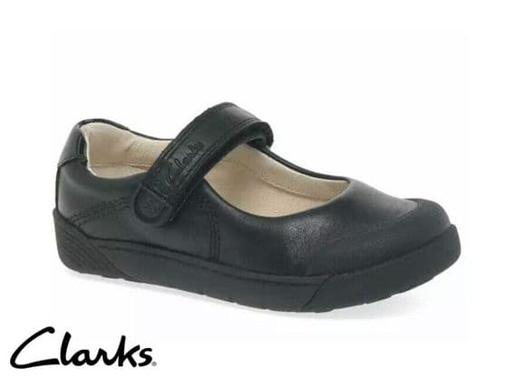 Infant’s Clarks ‘LilFolkbud Pre’ Shoes (56913017) x4 (OP1): £9.95