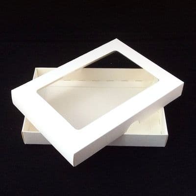 A6 White Greeting Card Boxes With Aperture Lid