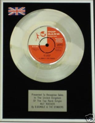 B BUMBLE & STINGERS - 7