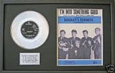 HERMANS HERMITS-7"Platinum Disc&songsheetSOMETHING GOOD