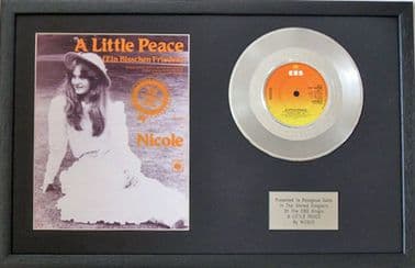 NICOLE - 7