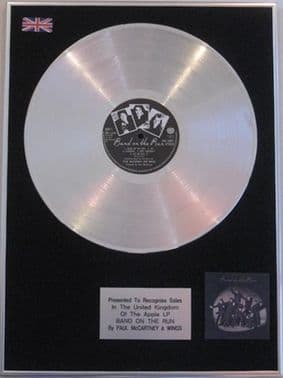 WINGS (PAUL McCARTNEY) - LP Platinum Disc - BAND ON THE RUN