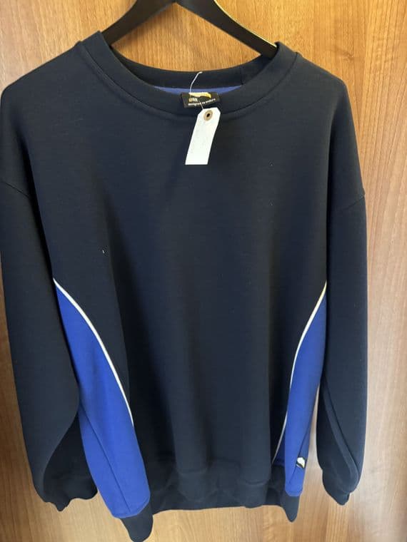 Sweater Large