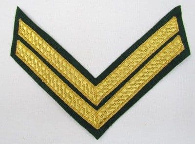 Chevron 2 Gold Bars on Green R872
