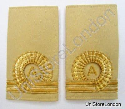 Epaulette Curl With A Sub Lieutenant KhakiR113