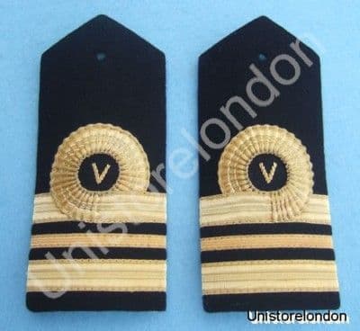 Epaulette Curved Naval,V in curl Lt Commander  R390