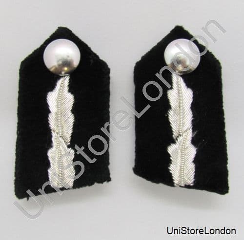 Gorget Collar Patch Black Silver Leaf L 2 1/2' '  With Clip at Back R1123