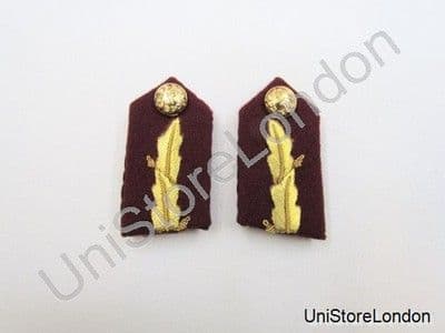 Gorget Collar Patch Maroon Gold Leaf L 2 3/4' ' General Officers R854