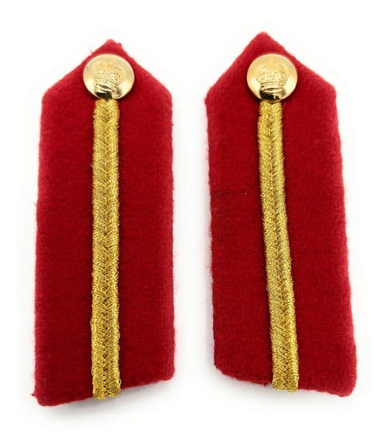 Gorget Gold Russia Braid on Red with Clip 3 3/4 Inch