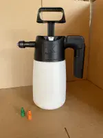 IK FOAM 1.5 PRESSURE SPRAYER