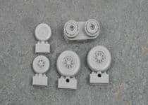 Lockheed F-104 Starfighter wheels 'late'