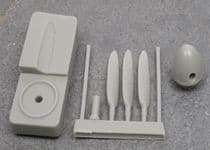 Supermarine Spitfire Mk II Rotol Propeller w/tool