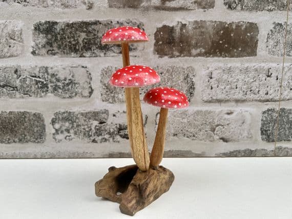 16cm Fly Agaric Red White Cap 3 Mushroom Root Wooden Ornament Sculpture