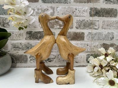 25cm Pair Cute Duck Lovers Heart Bamboo Wood Wooden Ornament Figurine