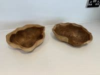 25cm Wooden Shell Shaped Teak Fruit Nuts Bowl Table Centre Gift