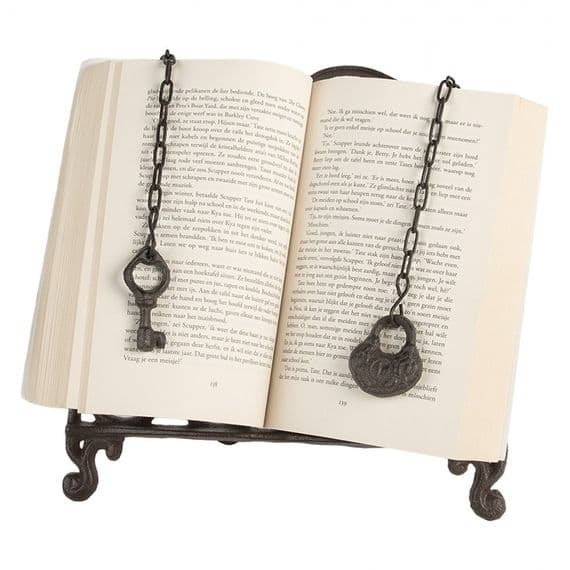 26cm Cast Iron Cookbook Recipe Book Stand Holder Brown