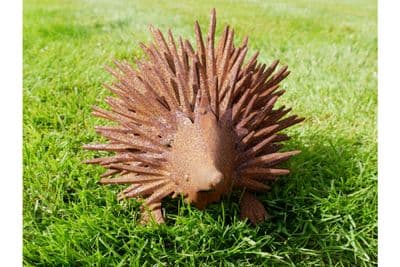 29cm Rusty the Hedgehog Garden Home Ornament Decoration Figurine Gift - Metal