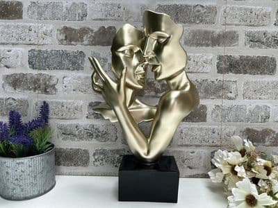 37cm Gold Colour Couple Lovers Embrace Figurine Sculpture on Black Base Gift