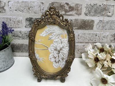 Crested Aged Gold Oval Photo Frame Freestanding Wall Mount - 6x4