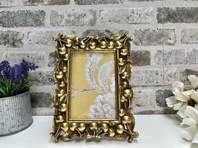 Gold Cherry Design Photo Frame Freestanding Wall Mount - 6x4