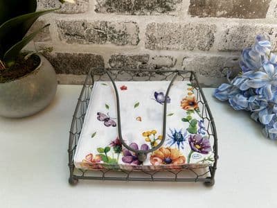 Metal Wire Napkin Holder Grey Garden Outdoor Indoor Table Accessory