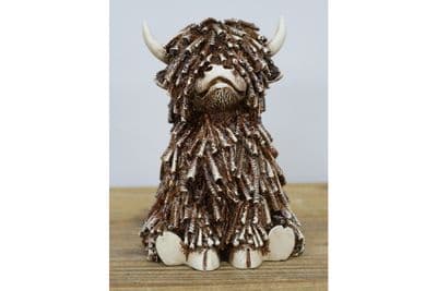 Sitting Shaggy Highland Cow Bronze Figurine Ornament Gift