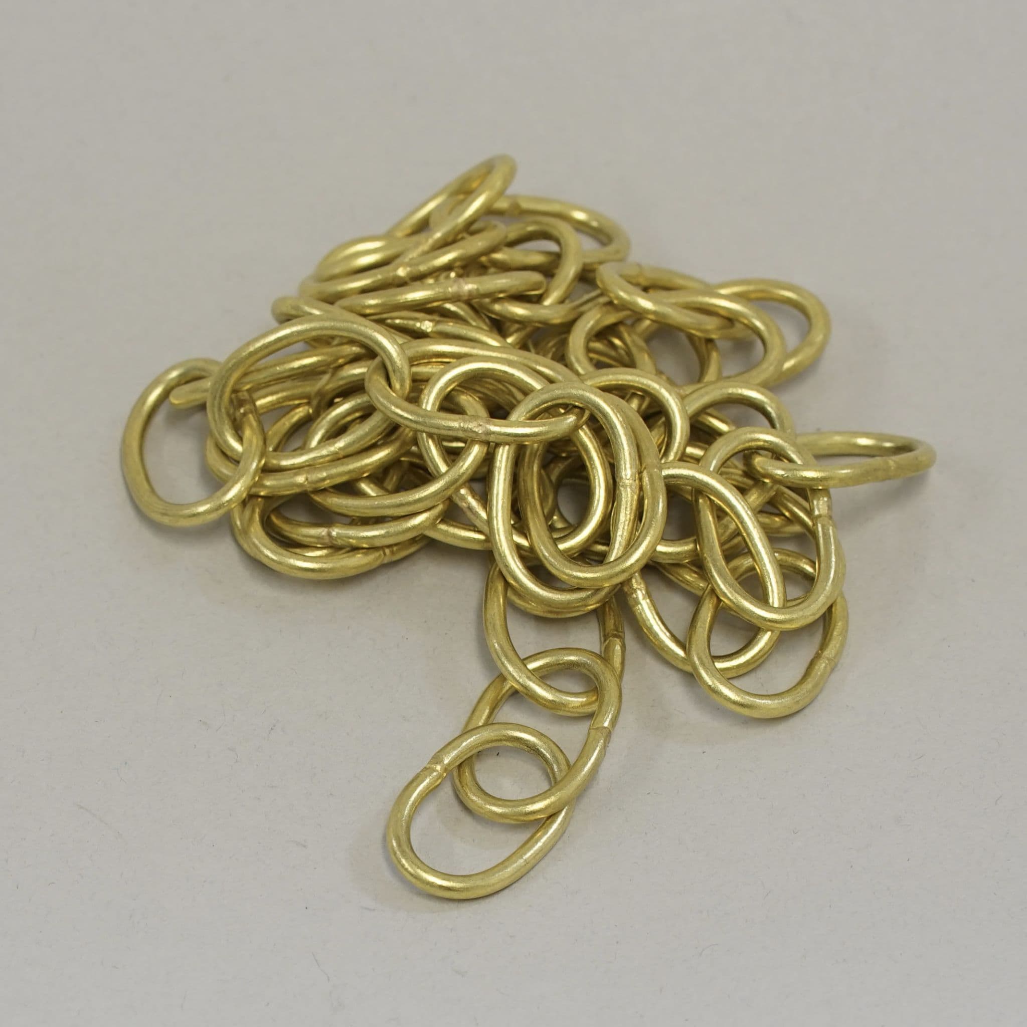brass-oval-lighting-chain-