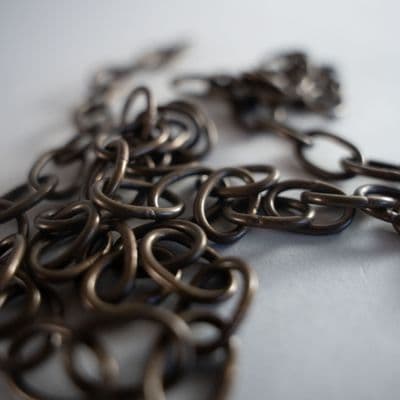 Brass Oval Lighting Chain Medium - Old English finish