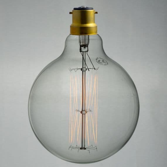 Globe Large Squirrel B22