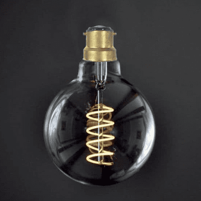 Globe Medium LED B22 Spiral