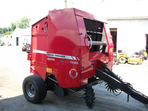 Massey Ferguson Round Baler MF1745 Operators Manual
