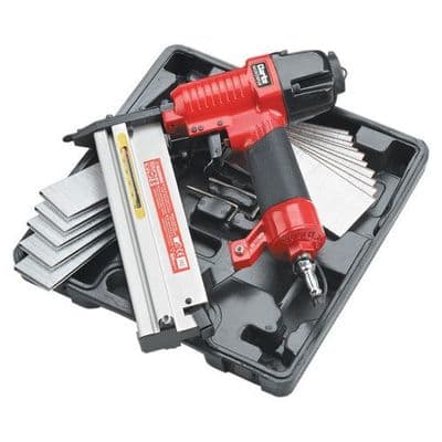 Clarke CSN1D Staple and Nail Gun Kit