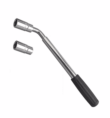 Extending wheel brace