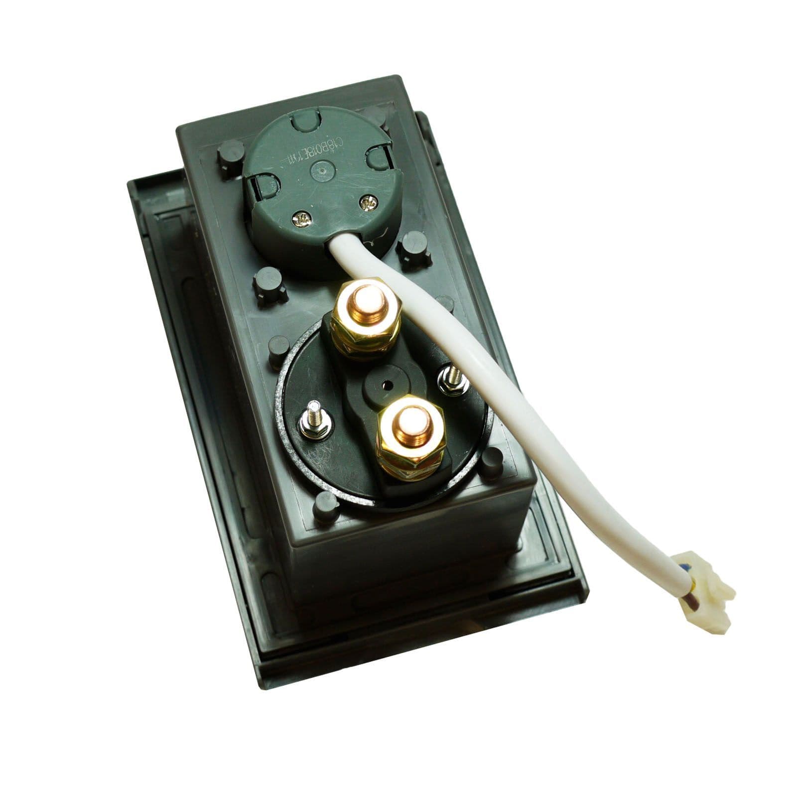 Plug Socket Cut off Inlet Flush Fitted