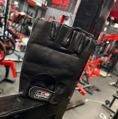 BLACK LEATHER TRAINING GLOVES