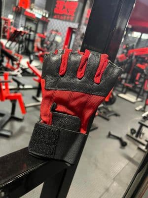 VYOMAX® SPANDEX GLOVES WITH WRAPAROUND WRIST SUPPORT (PAIR) RED