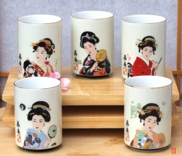 Japanese tea cup set of 5 Geishas on a cream coloured background 8 5cm