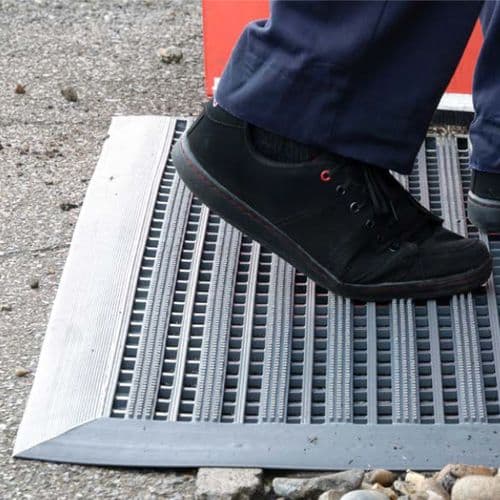 FRONTRUNNER BRUSH WIDE - Entrance Matting