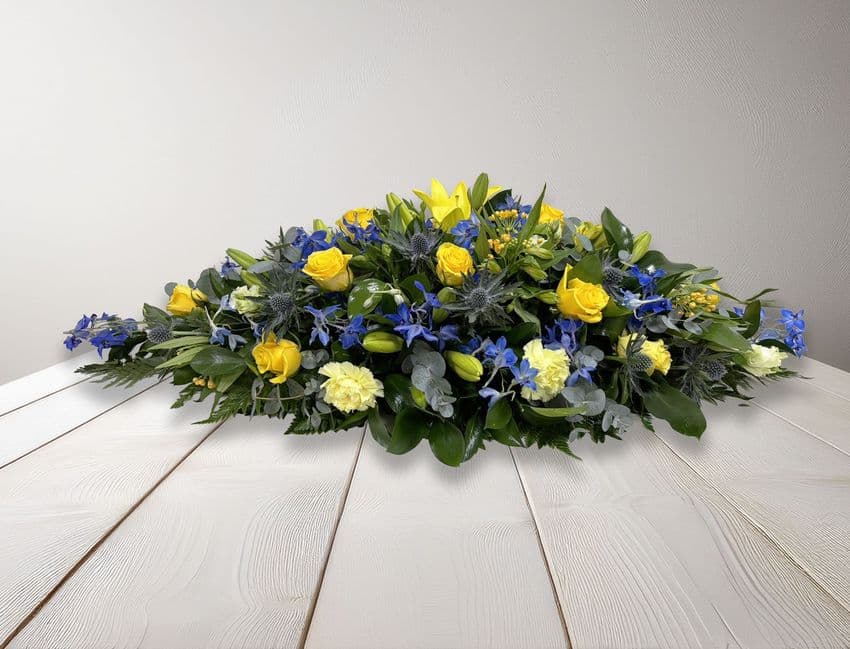 Yellow and Blue Double Ended Spray