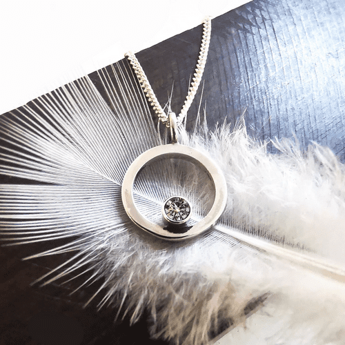 3mm Diamond Ash Hair Classic Memorial Pendant