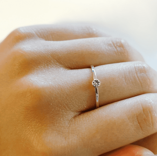 3mm Diamond Ash Hair Silver Classic Memorial Ring