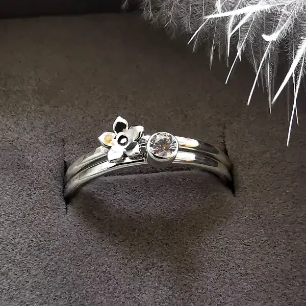 3mm or 4mm Diamond Forget Me Not Silver Memorial Ring