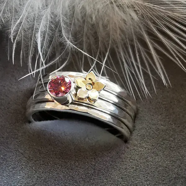 4mm Diamond,  9ct Gold Forget Me Not Silver Memorial Ring - Ash/Hair Hidden