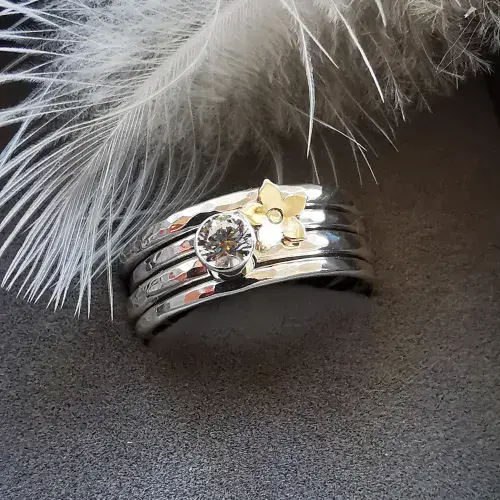 4mm Diamond, 9ct Gold Forget Me Not Silver Memorial Ring - Ash/Hair Hidden